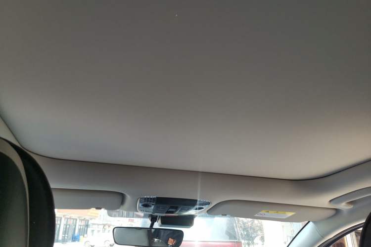 Used Kia Sportage (Chinese Domestic Model) 2023 1.5T Two-Wheel Drive Prestige Edition Headliner