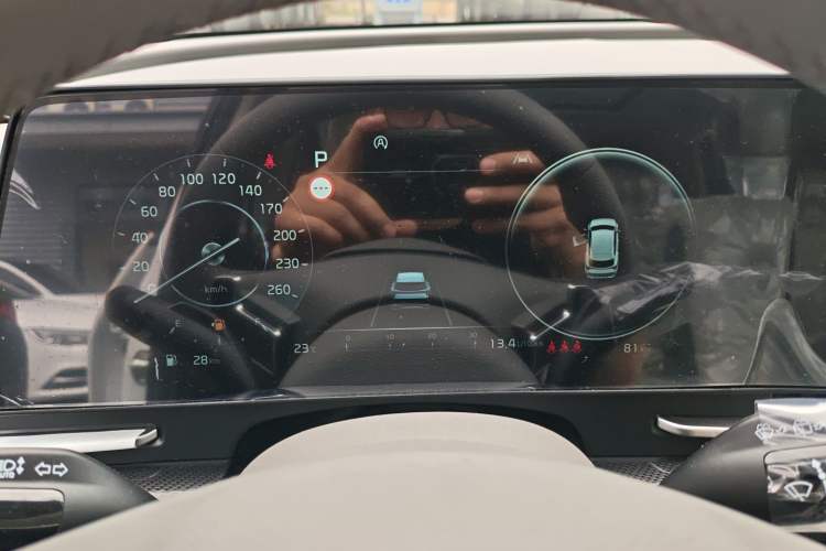 Used Kia Sportage (Chinese Domestic Model) 2023 1.5T Two-Wheel Drive Prestige Edition Instrument Cluster