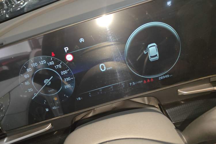 Used Kia Sportage (Chinese Domestic Model) 2023 1.5T Two-Wheel Drive Luxury Edition Instrument Cluster