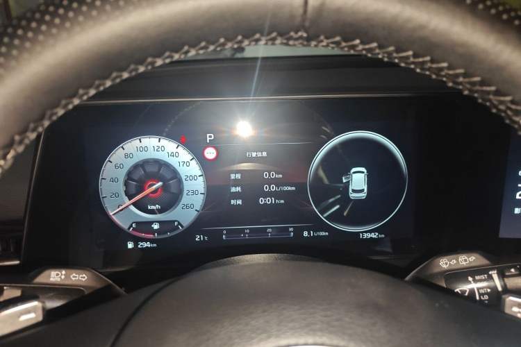 Used Kia Sportage (Chinese Domestic Model) 2023 2.0T Two-Wheel-Drive Prestige Edition Instrument Cluster