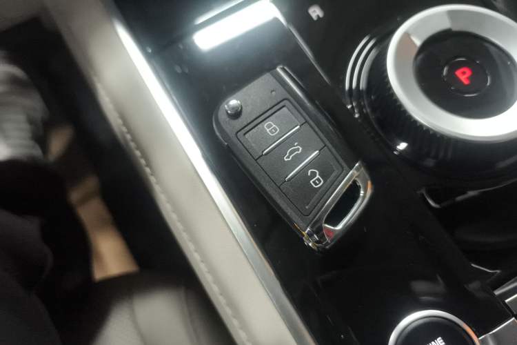 Used Kia Sportage (Chinese Domestic Model) 2023 2.0L HEV Two-Wheel Drive Prestige Edition Interior 1