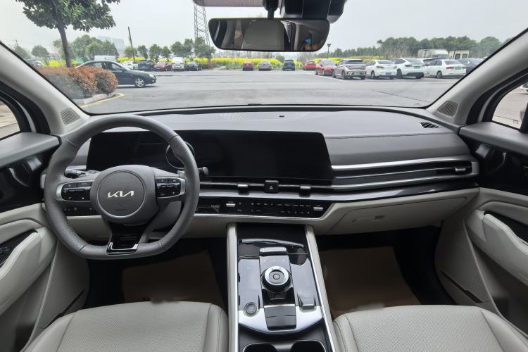 Used Kia Sportage (Chinese Domestic Model) 2023 1.5T Two-Wheel Drive Prestige Edition Interior 2