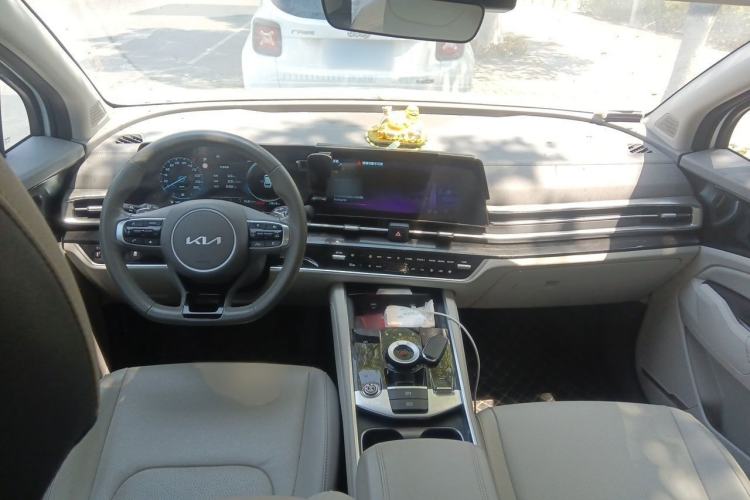 Used Kia Sportage (Chinese Domestic Model) 2023 1.5T Two-Wheel Drive Prestige Edition Interior 2