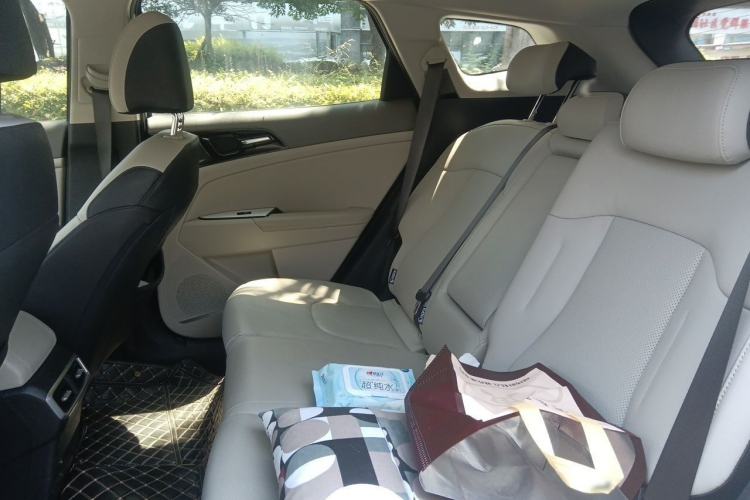 Used Kia Sportage (Chinese Domestic Model) 2023 1.5T Two-Wheel Drive Prestige Edition Interior 4