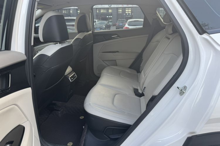 Used Kia Sportage (Chinese Domestic Model) 2023 1.5T Two-Wheel Drive Prestige Edition Interior 7