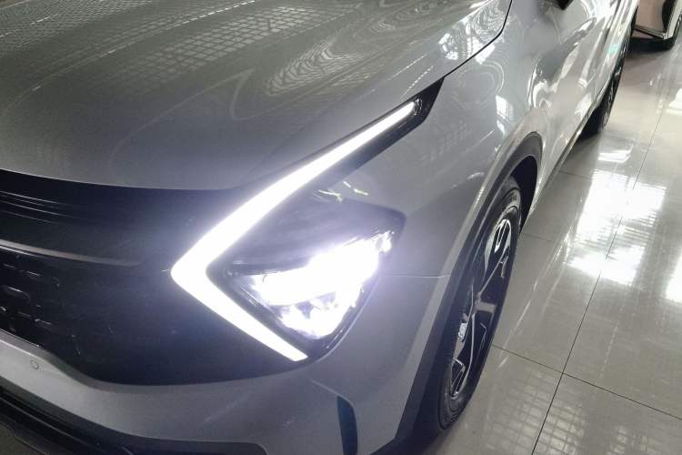 Used Kia Sportage (Chinese Domestic Model) 2023 1.5T Two-Wheel Drive Prestige Edition Left Front Headlight