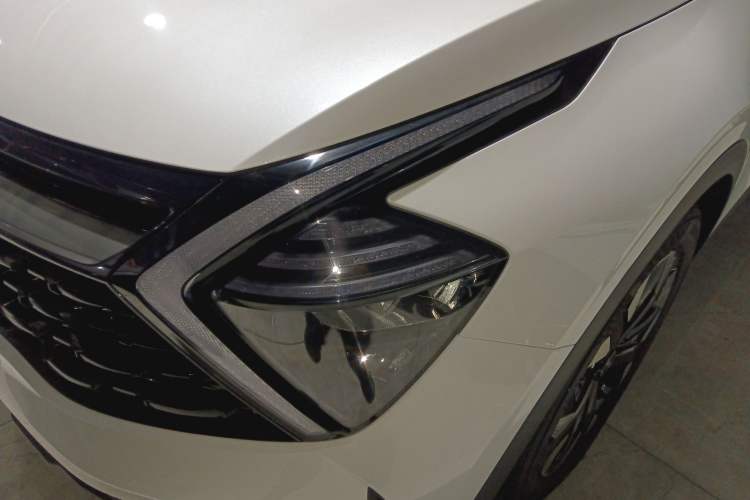 Used Kia Sportage (Chinese Domestic Model) 2023 2.0T Two-Wheel Drive Flagship Edition Left Front Headlight