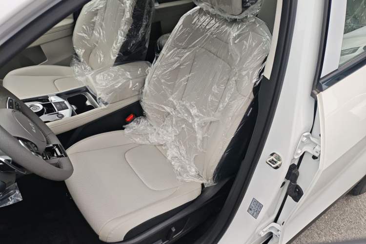 Used Kia Sportage (Chinese Domestic Model) 2023 1.5T Two-Wheel Drive Prestige Edition Left Front Seat
