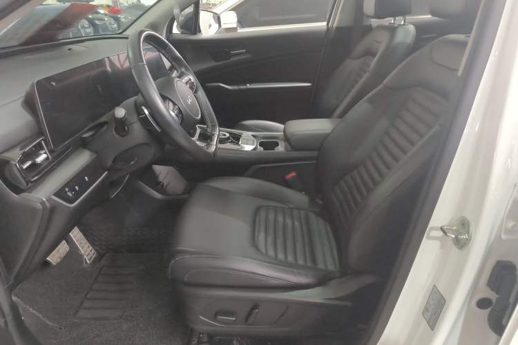 Used Kia Sportage (Chinese Domestic Model) 2023 2.0T Two-Wheel-Drive Prestige Edition Left Front Seat