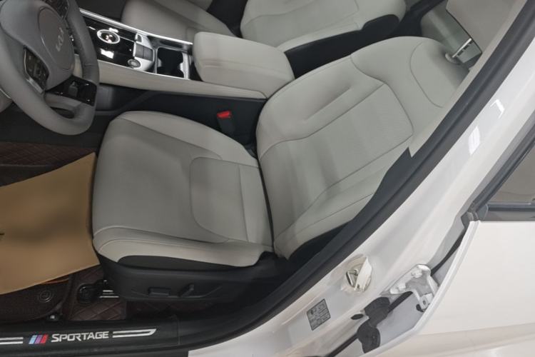 Used Kia Sportage (Chinese Domestic Model) 2023 1.5T Two-Wheel Drive Prestige Edition Left Front Seat