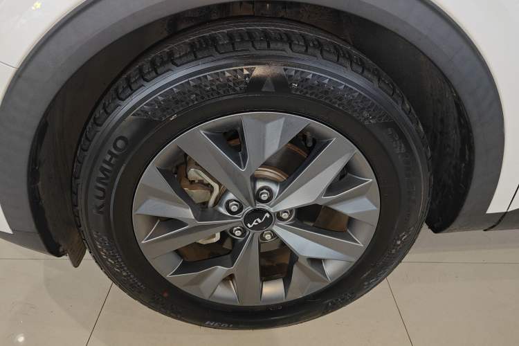Used Kia Sportage (Chinese Domestic Model) 2023 1.5T Two-Wheel Drive Prestige Edition Left Front Wheel Hub