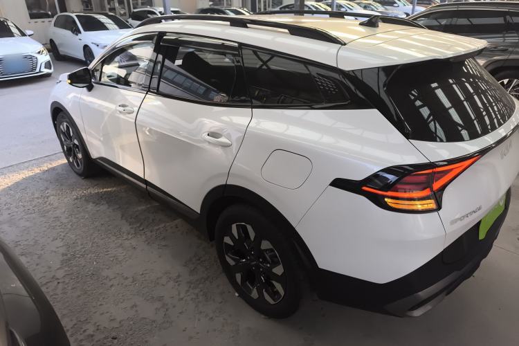 Used Kia Sportage (Chinese Domestic Model) 2023 2.0T Two-Wheel-Drive Prestige Edition Left Side