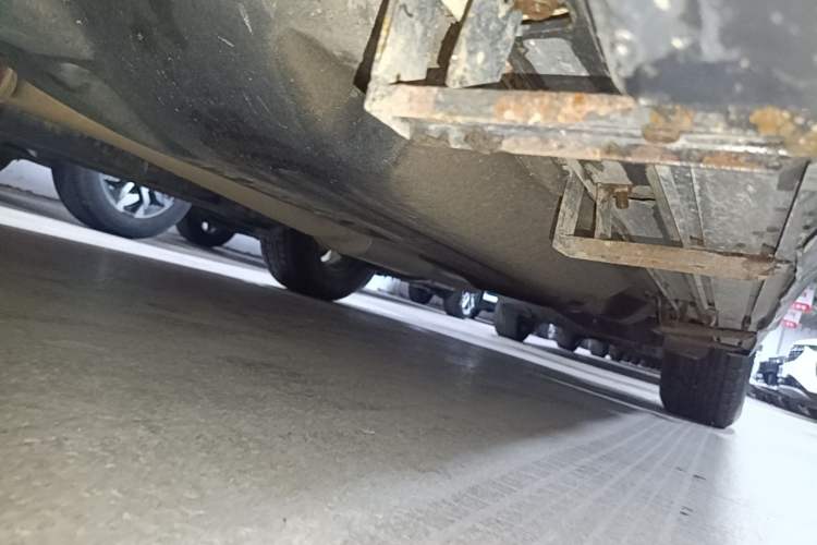 Used Kia Sportage (Chinese Domestic Model) 2023 1.5T Two-Wheel Drive Prestige Edition Left Side Sill