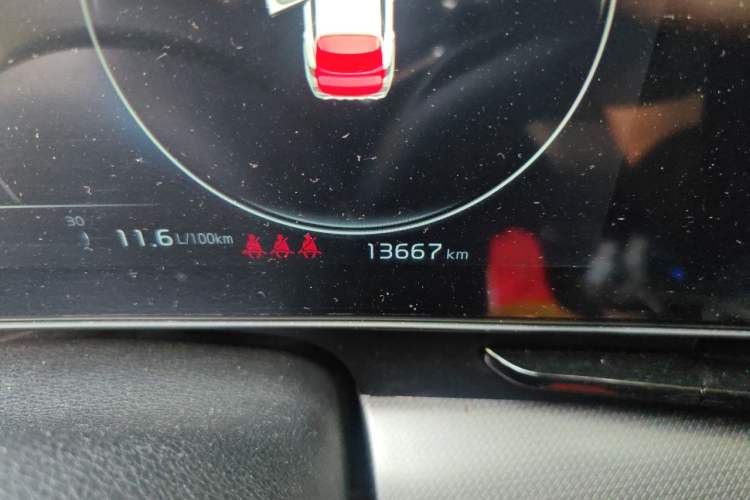 Used Kia Sportage (Chinese Domestic Model) 2023 2.0T Two-Wheel Drive Flagship Edition Odometer Close Up