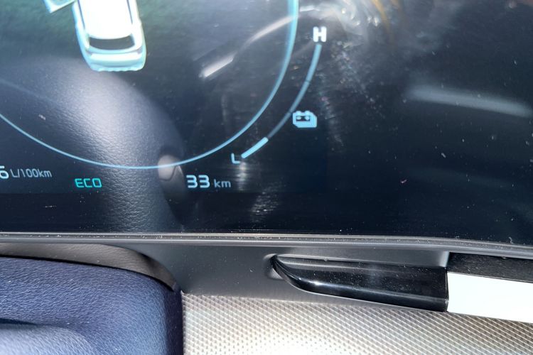 Used Kia Sportage (Chinese Domestic Model) 2023 2.0L HEV Two-Wheel Drive Prestige Edition Odometer Close Up