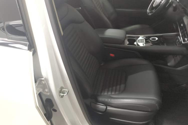 Used Kia Sportage (Chinese Domestic Model) 2023 2.0T Two-Wheel-Drive Prestige Edition Right Front Seat