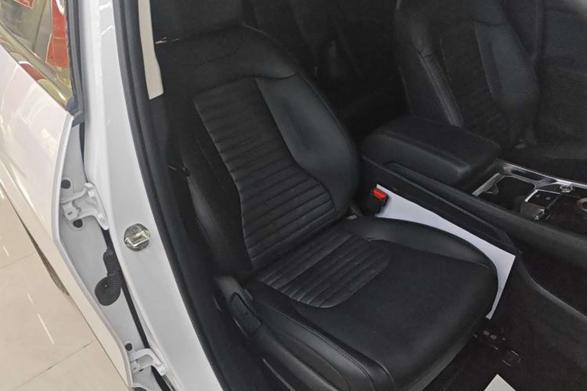 Used Kia Sportage (Chinese Domestic Model) 2023 2.0T Two-Wheel-Drive Prestige Edition Right Front Seat