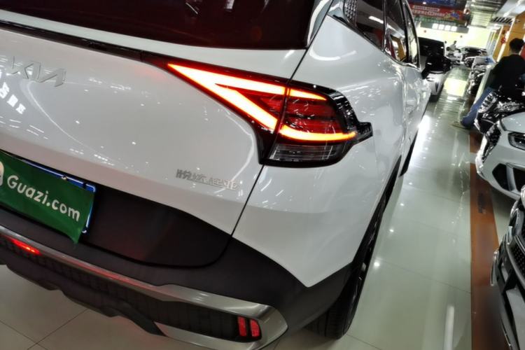 Used Kia Sportage (Chinese Domestic Model) 2023 1.5T Two-Wheel Drive Prestige Edition Right Rear Taillight