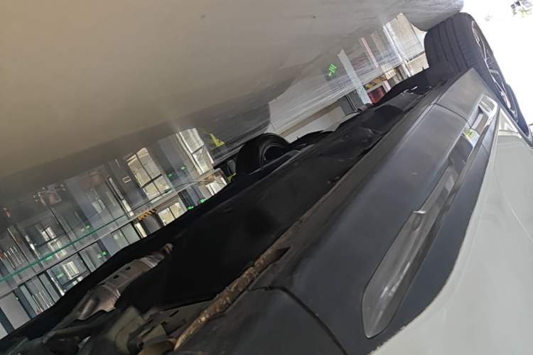 Used Kia Sportage (Chinese Domestic Model) 2023 1.5T Two-Wheel Drive Prestige Edition Right Side Sill