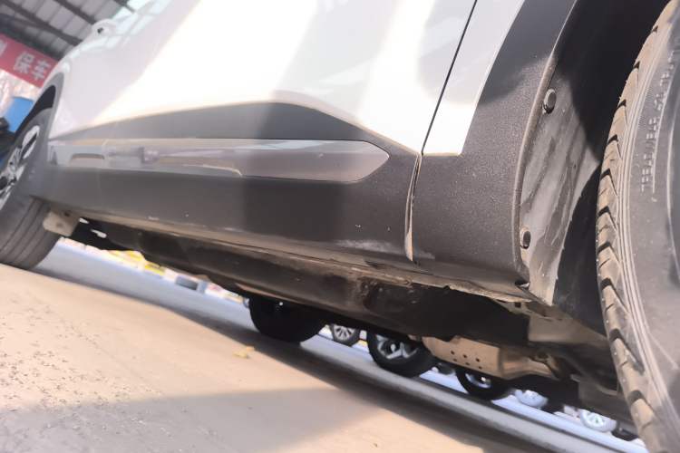 Used Kia Sportage (Chinese Domestic Model) 2023 2.0T Two-Wheel-Drive Prestige Edition Right Side Sill