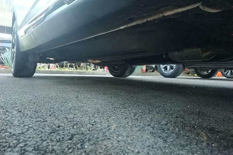Used Kia Sportage (Chinese Domestic Model) 2023 2.0T Two-Wheel-Drive Prestige Edition Right Side Sill