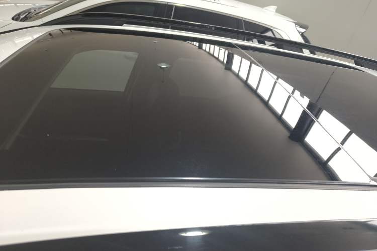 Used Kia Sportage (Chinese Domestic Model) 2023 2.0T Two-Wheel-Drive Prestige Edition Roof