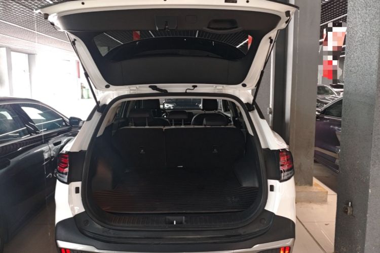 Used Kia Sportage (Chinese Domestic Model) 2023 1.5T Two-Wheel Drive Prestige Edition Trunk