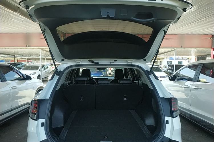 Used Kia Sportage (Chinese Domestic Model) 2023 2.0T Two-Wheel-Drive Prestige Edition Trunk