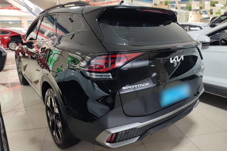 Used Kia Sportage (Chinese Domestic Model) 2025 2.0T Two-Wheel-Drive Prestige Edition Exterior 2