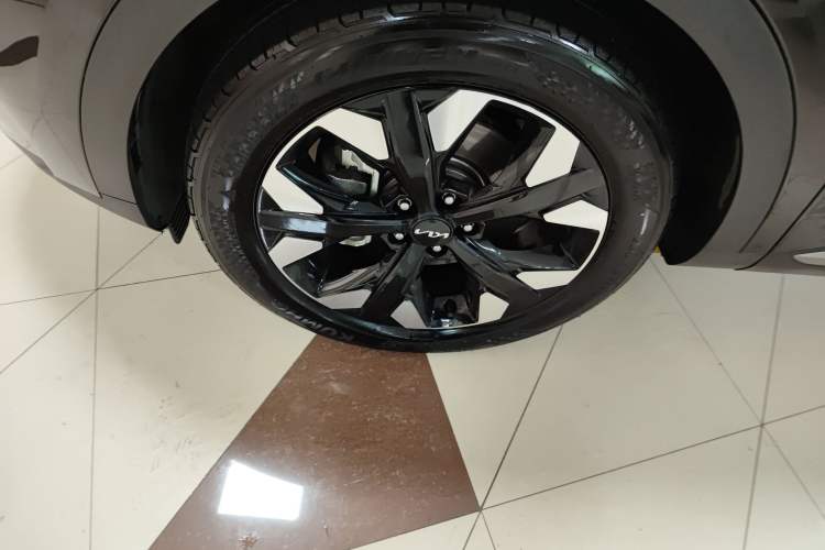 Used Kia Sportage (Chinese Domestic Model) 2025 2.0T Two-Wheel-Drive Prestige Edition Exterior 4