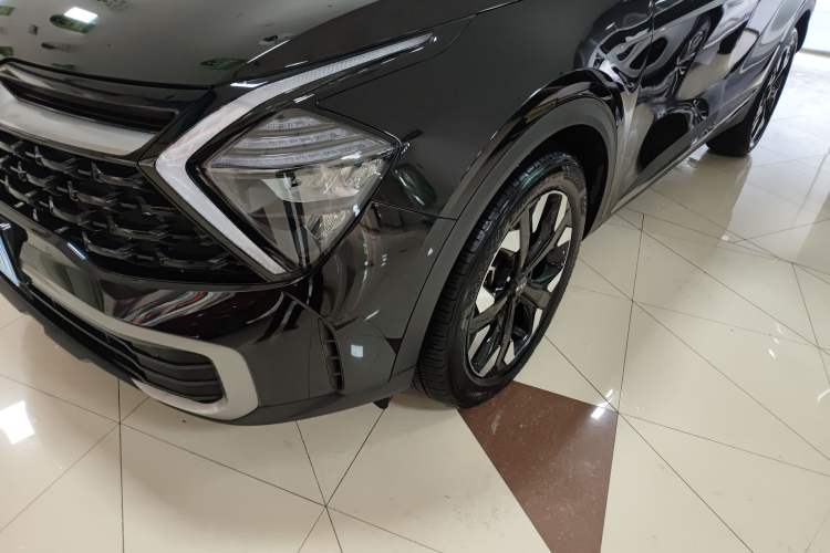 Used Kia Sportage (Chinese Domestic Model) 2025 2.0T Two-Wheel-Drive Prestige Edition Left Front Headlight