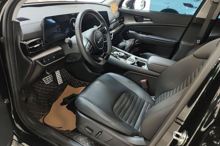 Used Kia Sportage (Chinese Domestic Model) 2025 2.0T Two-Wheel-Drive Prestige Edition Left Front Seat
