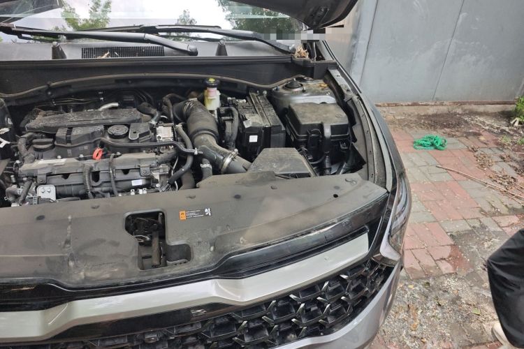 Used Kia Sportage (Chinese Domestic Model) 2025 1.5T Two-Wheel Drive Prestige Smart Enjoyment Version Engine Bay Left