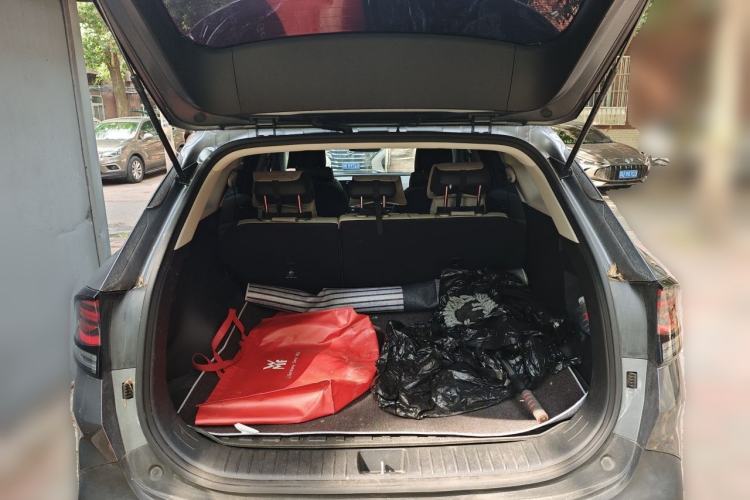 Used Kia Sportage (Chinese Domestic Model) 2025 1.5T Two-Wheel Drive Prestige Smart Enjoyment Version Trunk