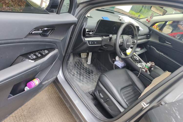 Used Kia Sportage (Chinese Domestic Model) 2025 2.0T Two-Wheel Drive Prestige Smart Edition Driver Seat