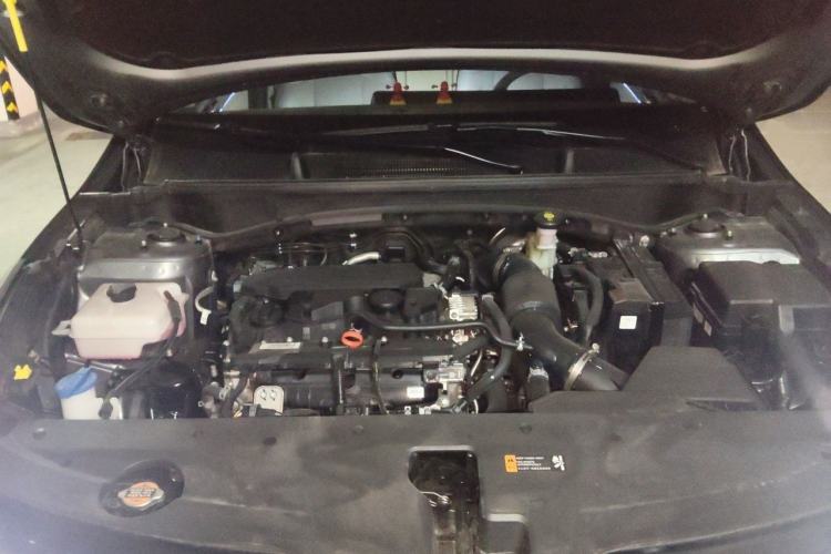 Used Kia Sportage (Chinese Domestic Model) 2025 1.5T Two-Wheel Drive Prestige Edition Engine Bay