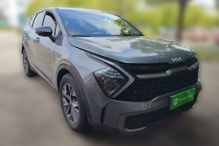 Used Kia Sportage (Chinese Domestic Model) 2025 2.0T Two-Wheel Drive Prestige Smart Edition Front Right 45 Deg
