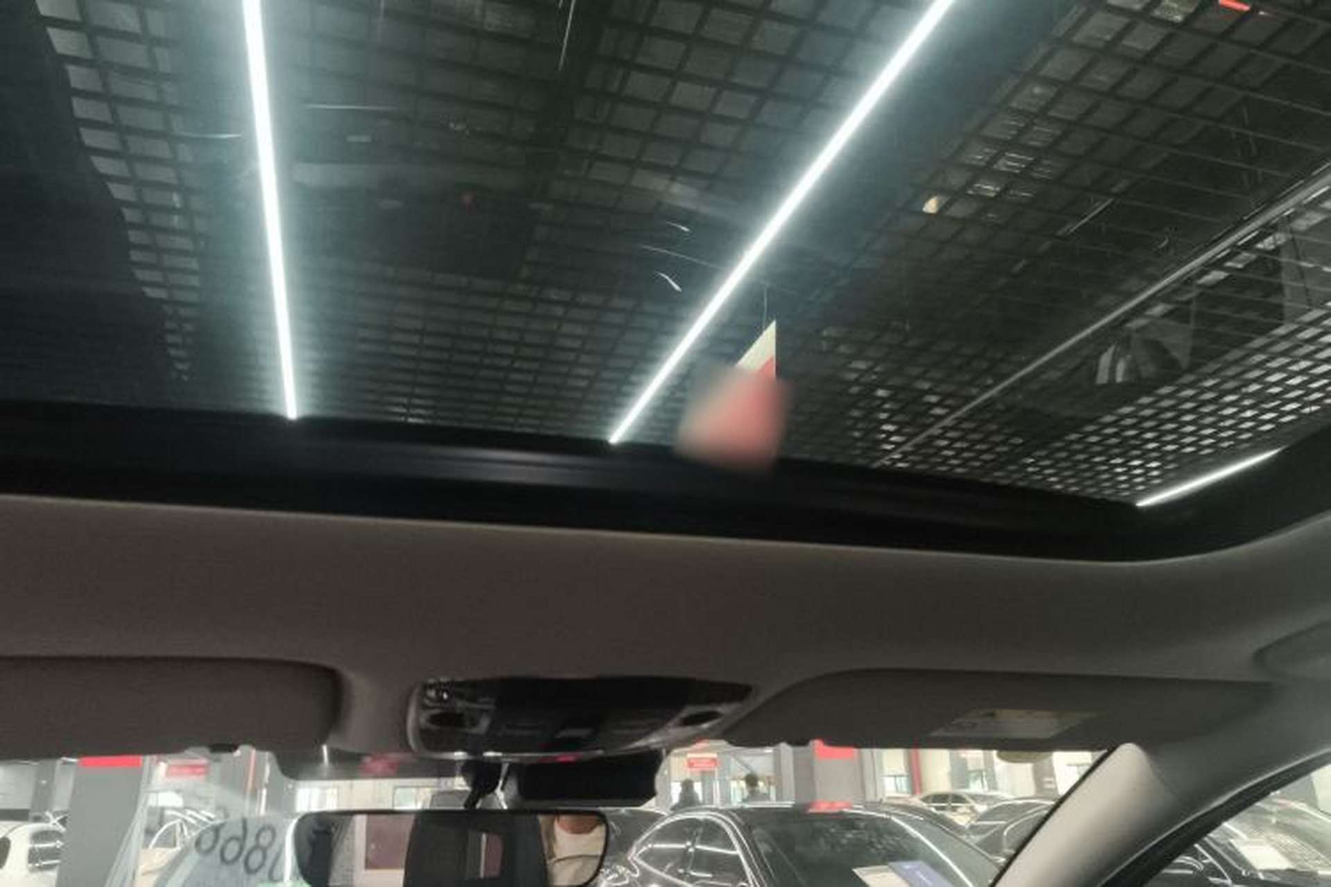 Used Kia Sportage (Chinese Domestic Model) 2025 2.0T Two-Wheel Drive Prestige Smart Edition Headliner