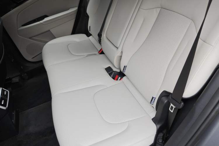 Used Kia Sportage (Chinese Domestic Model) 2025 1.5T Two-Wheel Drive Prestige Smart Enjoyment Version Interior 4