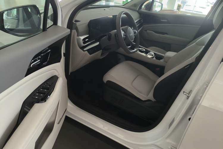 Used Kia Sportage (Chinese Domestic Model) 2025 1.5T Two-Wheel Drive Prestige Smart Enjoyment Version Driver Seat