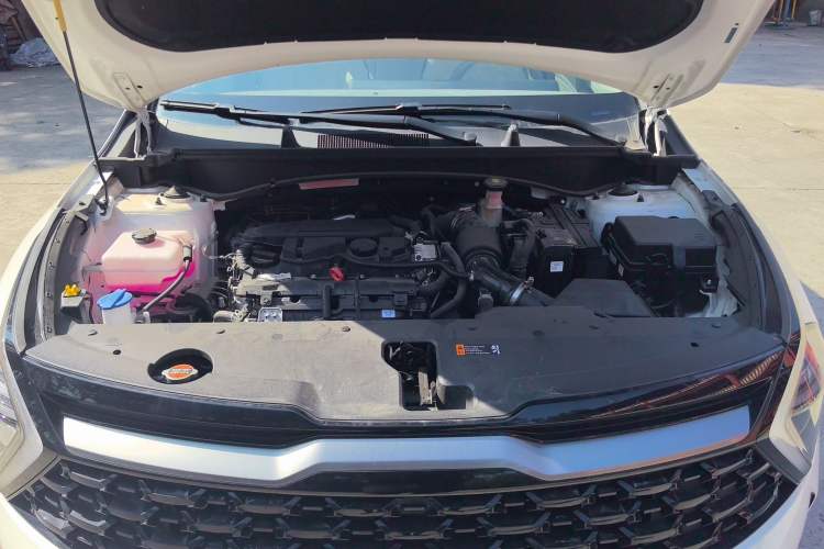 Used Kia Sportage (Chinese Domestic Model) 2025 1.5T Two-Wheel Drive Prestige Edition Engine Bay