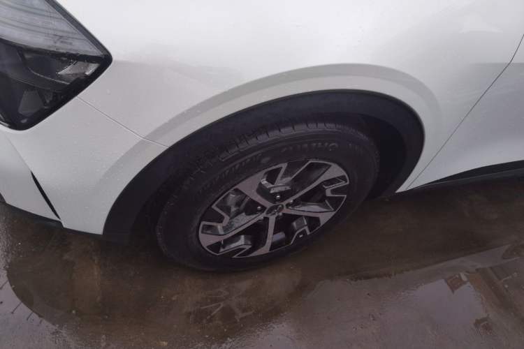 Used Kia Sportage (Chinese Domestic Model) 2025 1.5T Two-Wheel Drive Prestige Edition Exterior 4