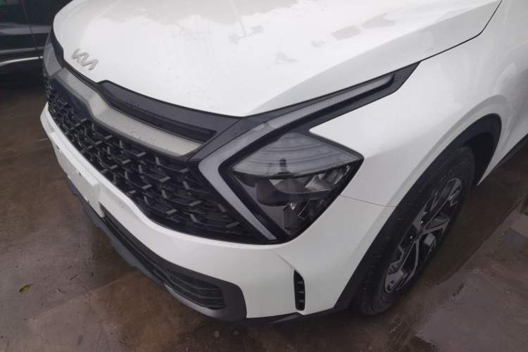Used Kia Sportage (Chinese Domestic Model) 2025 1.5T Two-Wheel Drive Prestige Edition Left Front Headlight