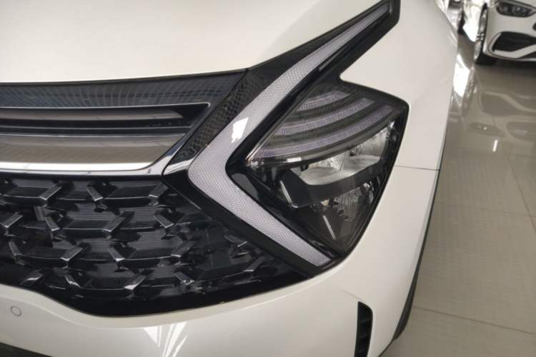 Used Kia Sportage (Chinese Domestic Model) 2025 1.5T Two-Wheel Drive Prestige Edition Left Front Headlight