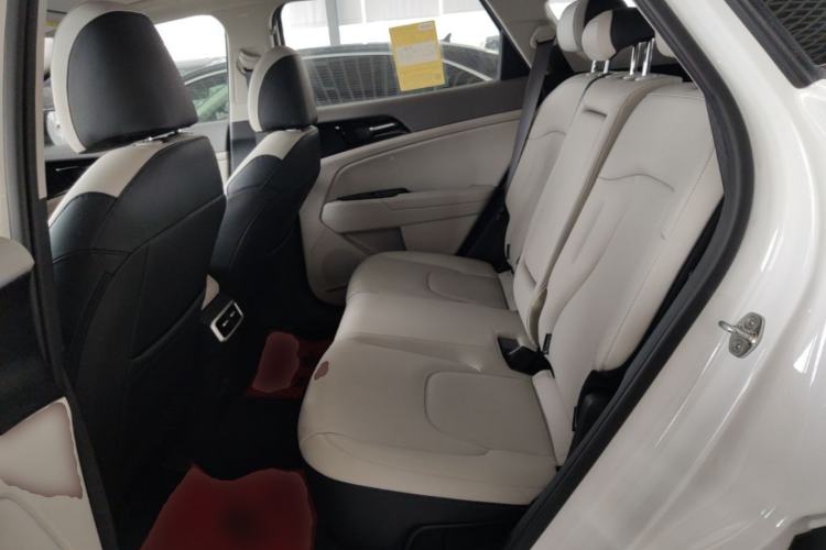 Used Kia Sportage (Chinese Domestic Model) 2025 1.5T Two-Wheel Drive Prestige Edition Left Rear Seat