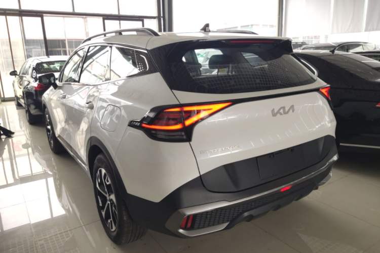 Used Kia Sportage (Chinese Domestic Model) 2025 1.5T Two-Wheel Drive Prestige Edition Rear Left 45 Deg