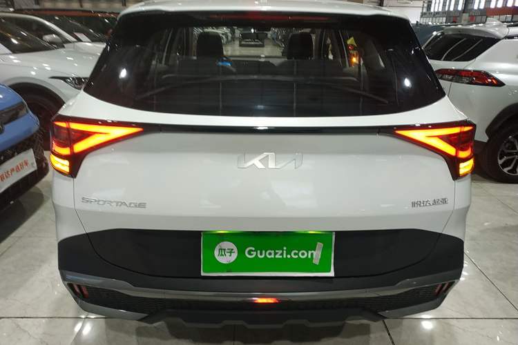 Used Kia Sportage (Chinese Domestic Model) 2025 1.5T Two-Wheel Drive Prestige Smart Enjoyment Version Rear