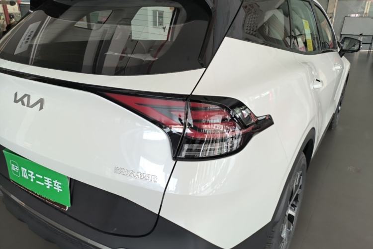 Used Kia Sportage (Chinese Domestic Model) 2025 1.5T Two-Wheel Drive Prestige Smart Enjoyment Version Right Rear Taillight