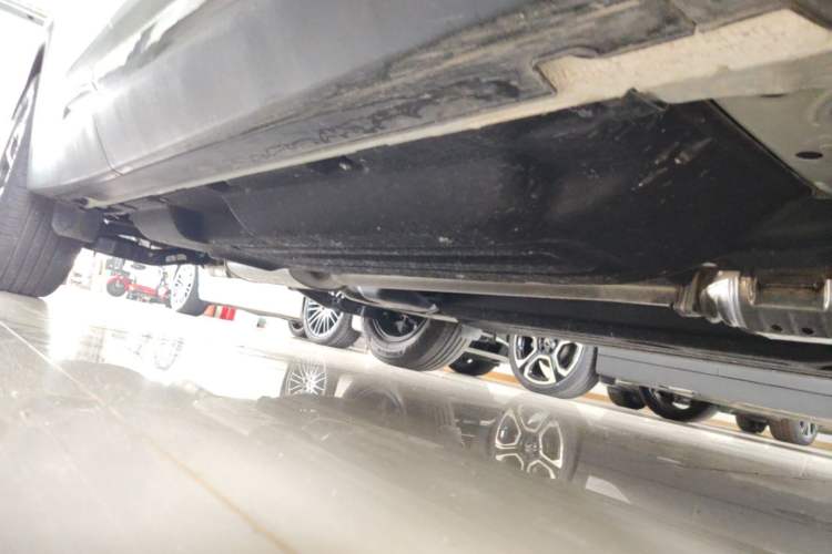 Used Kia Sportage (Chinese Domestic Model) 2025 1.5T Two-Wheel Drive Prestige Edition Right Side Sill
