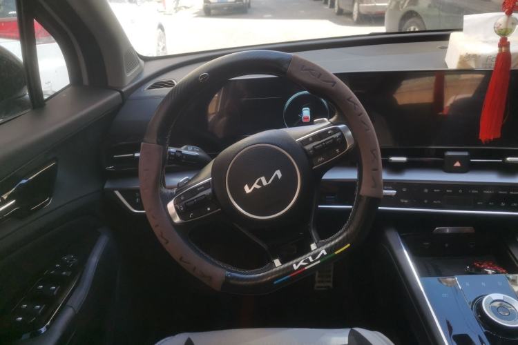 Used Kia Sportage (Chinese Domestic Model) 2025 2.0T Two-Wheel-Drive Prestige Edition Steering Wheel